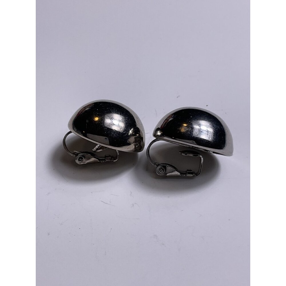 Vintage Silver Tone Clip On Dome Earrings Retro Style